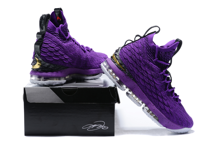 Nike LeBron James 15 shoes-028