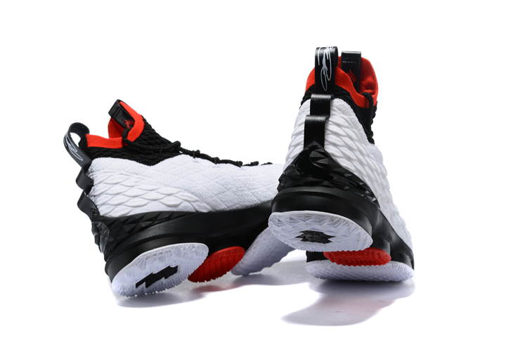 Nike LeBron James 15 shoes-050