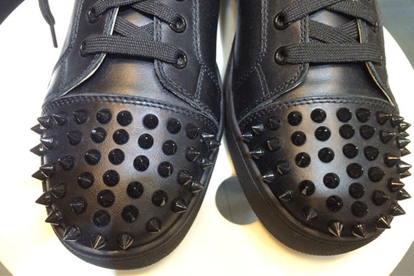 Super Max Perfect Christian Louboutin Leather Louis Junior Spikes Flat Sneakers Black(with receipt)