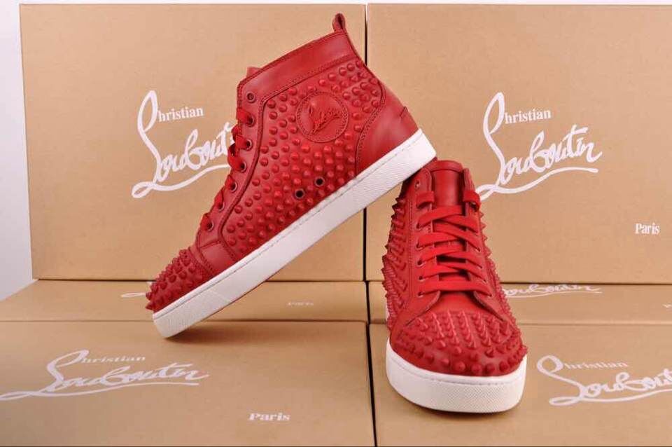 Super Max Perfect Christian Louboutin Louis Spikes Men′s Flat Sneaker with Glossy Red Sole(with rece