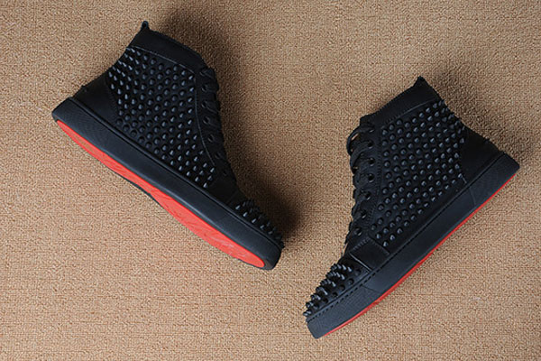 Super Max Perfect Christian Louboutin Red Bottom 3 Spikes on Top Black Matte Leather Men Shoes(with 