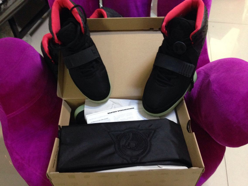 Super Max Perfect Nike Air Yeezy 2 NRG Black/Solar Red