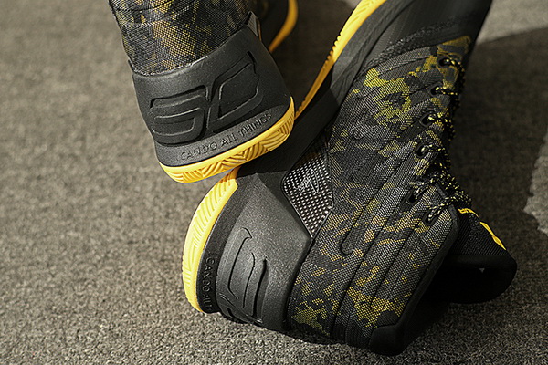 Under Armour Curry One Shoes-001