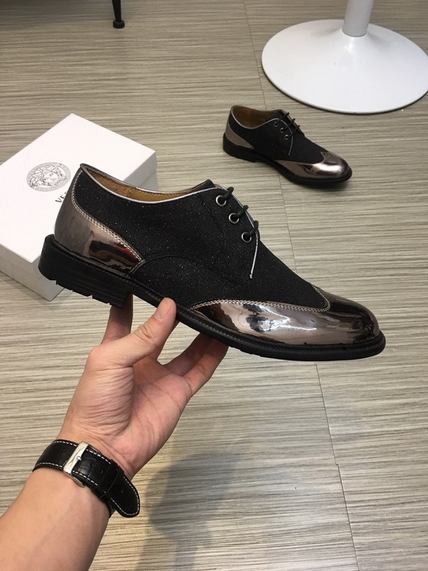 V Men Shoes 1;1 Quality-200