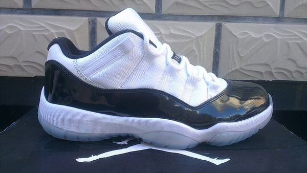 Perfect Jordan 11 Low shoes-004