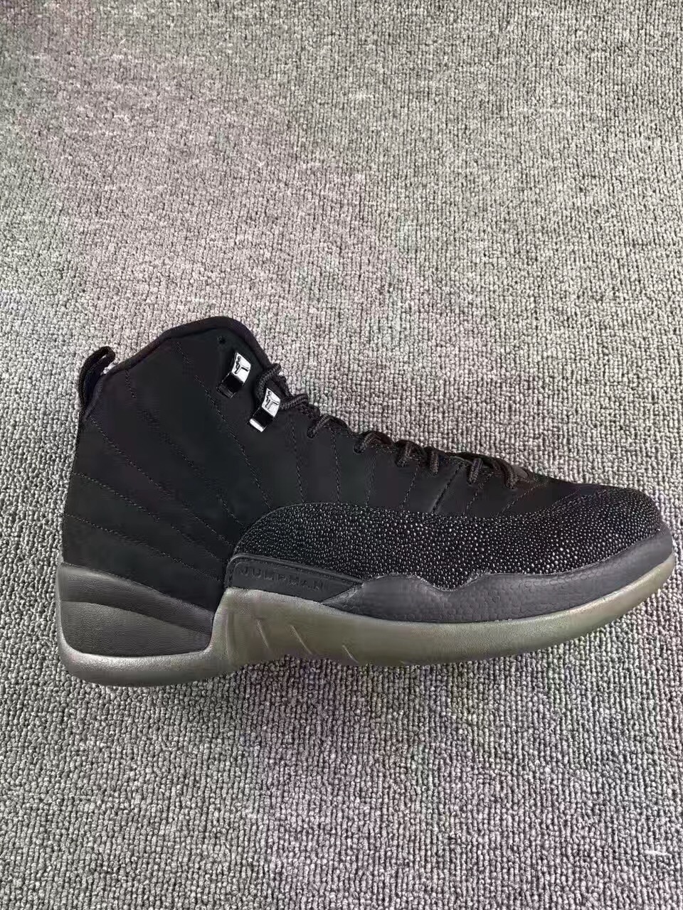 Super Max Peferct Jordan 12 OVO Black