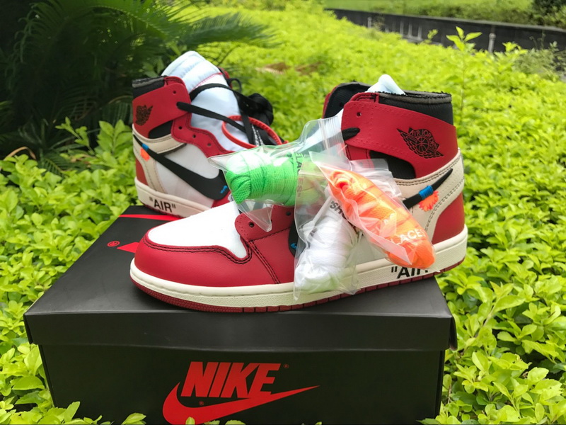 Super Max Perfect Air Jordan 1-025