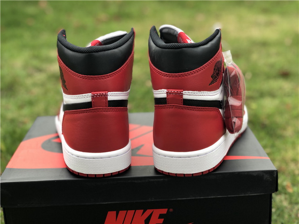 Super Max Perfect Air Jordan 1-032