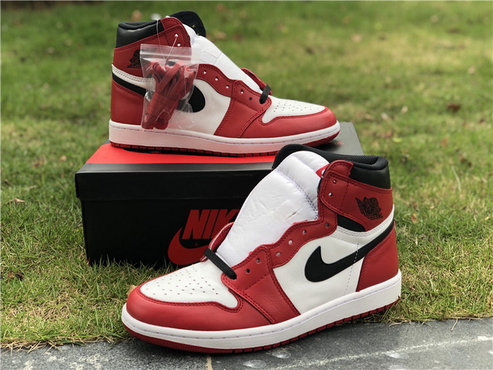 Super Max Perfect Air Jordan 1-032