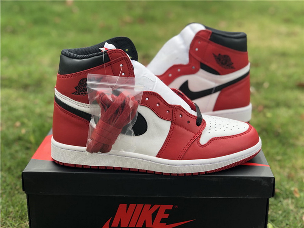 Super Max Perfect Air Jordan 1-032