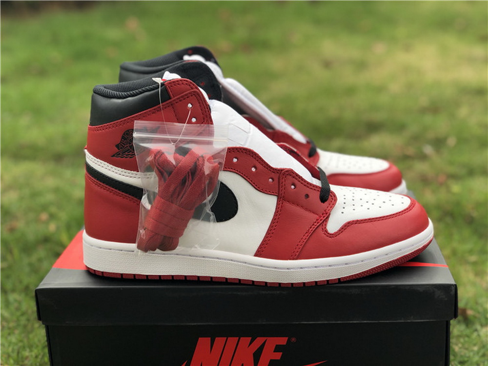 Super Max Perfect Air Jordan 1-032