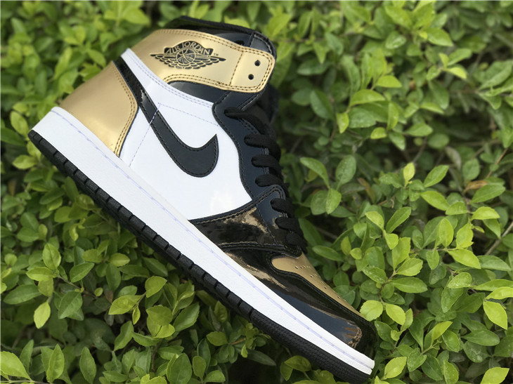 Super Max Perfect Air Jordan 1-035