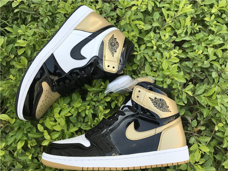 Super Max Perfect Air Jordan 1-035