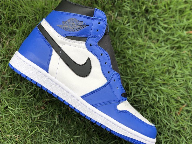 Super Max Perfect Air Jordan 1-040