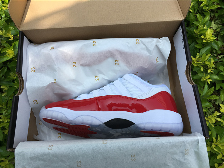 Super Max Perfect Air Jordan 11 Low GS Varsity Red