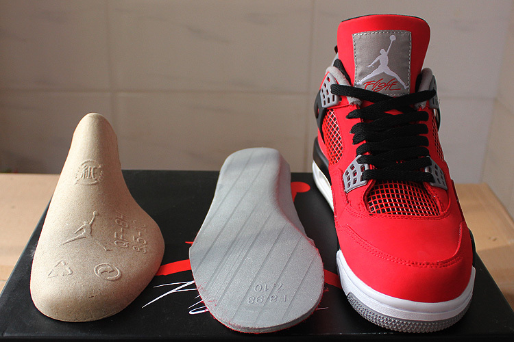 Super Max Perfect Air Jordan 4 Toro Bravo