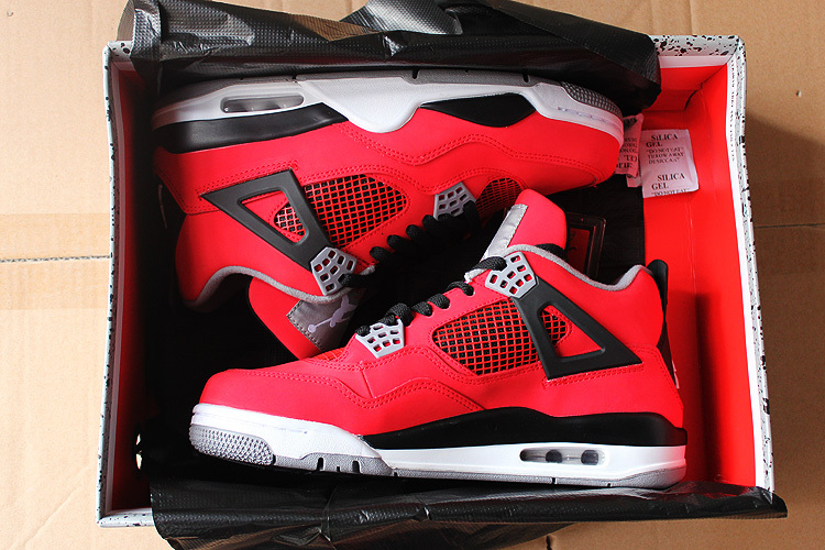 Super Max Perfect Air Jordan 4 Toro Bravo