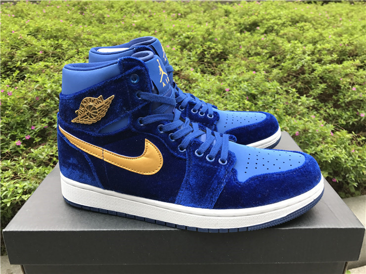 Super Max Perfect Jordan 1 Blue velvet