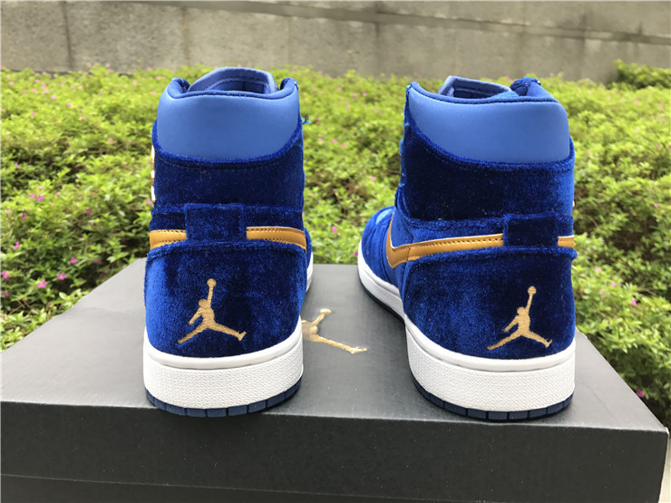 Super Max Perfect Jordan 1 Blue velvet