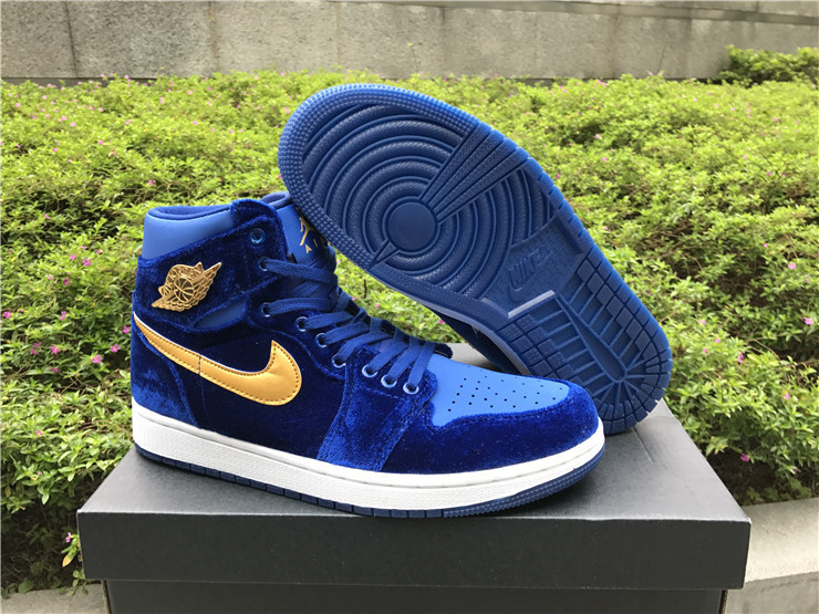 Super Max Perfect Jordan 1 Blue velvet