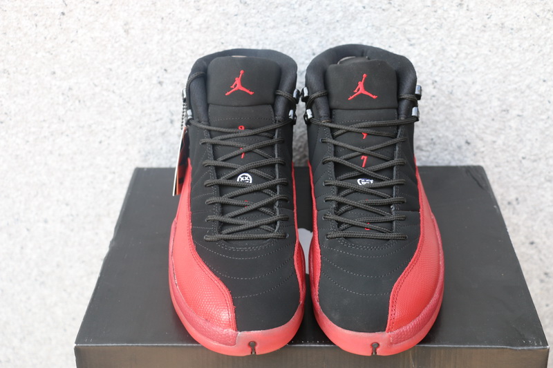 Super Max Perfect Jordan 12 Flu Game(with original carbon fiber)