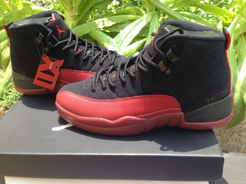 Super Max Perfect Jordan 12 Flu Game(with original carbon fiber)