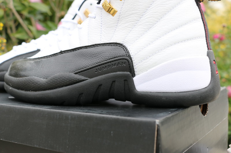 Super Max Perfect Jordan 12 Taxi (with original carbon fiber)