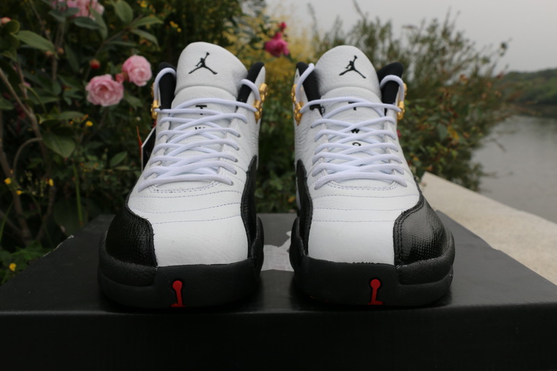 Super Max Perfect Jordan 12 Taxi (with original carbon fiber)