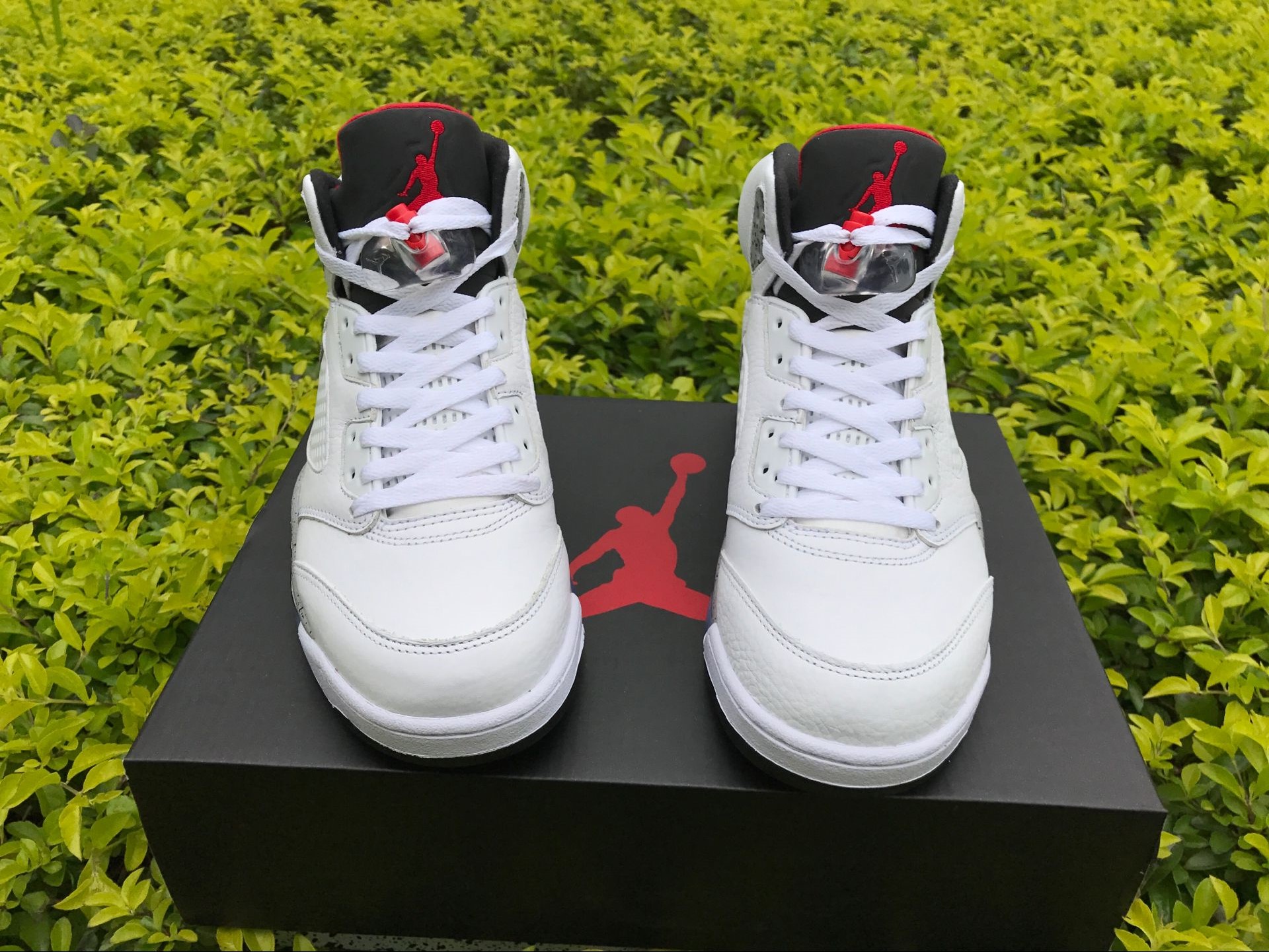 Super Max Perfect Jordan 5 White Cement