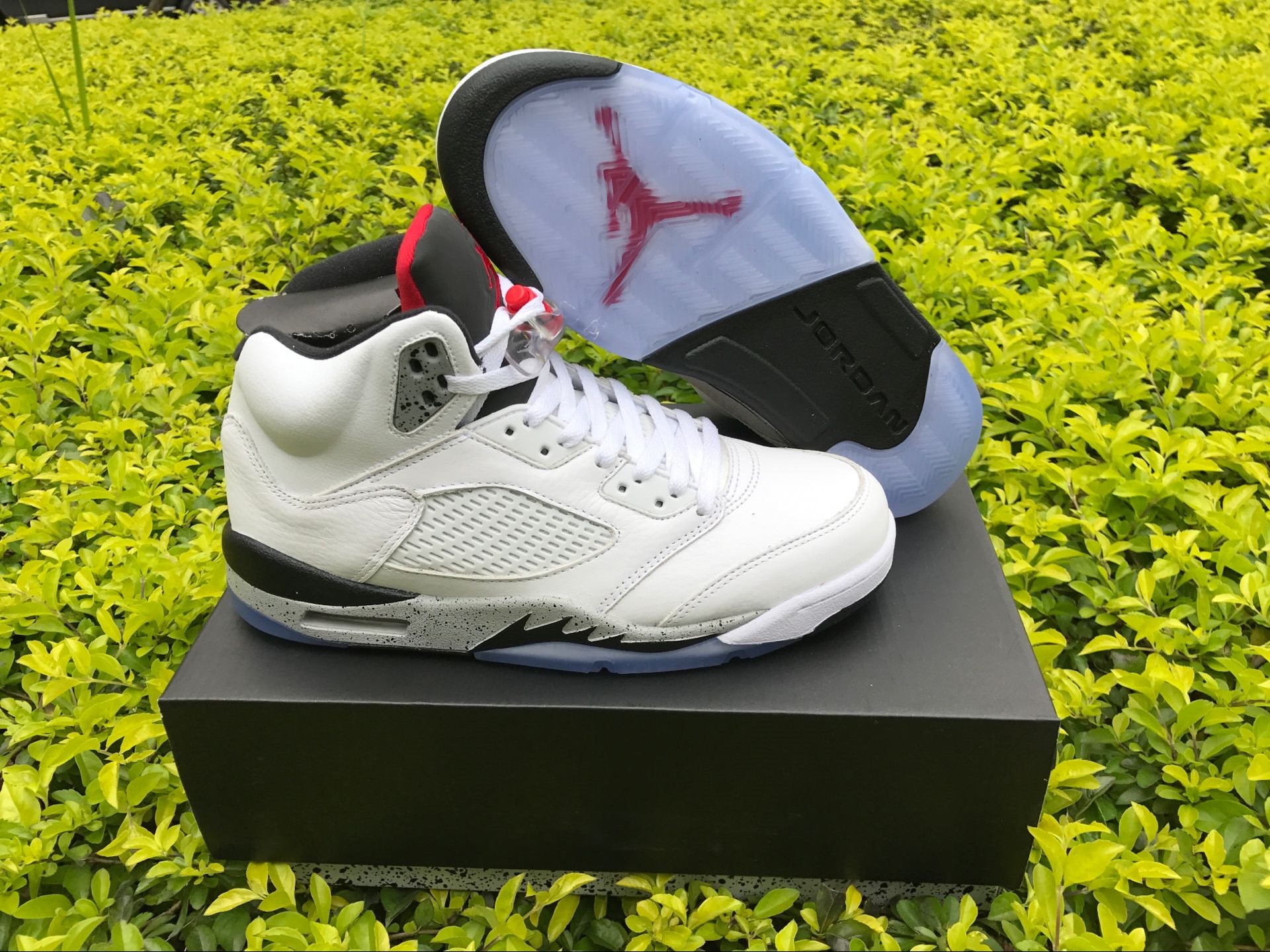 Super Max Perfect Jordan 5 White Cement