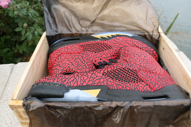 The Lap of luxury Air Jordan 3lab5 V Custom(Wooden Box)