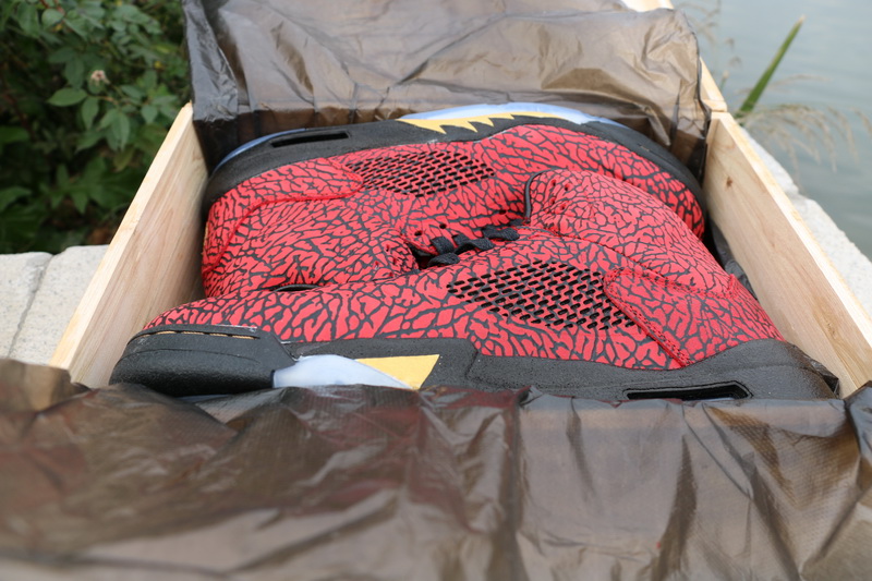 The Lap of luxury Air Jordan 3lab5 V Custom(Wooden Box)