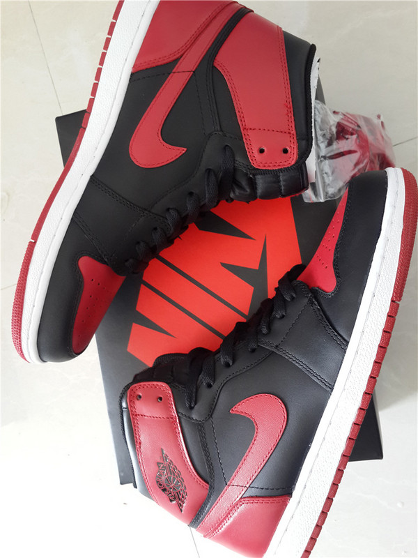 Super Max Air Jordan 1 Retro High OG “Bred”