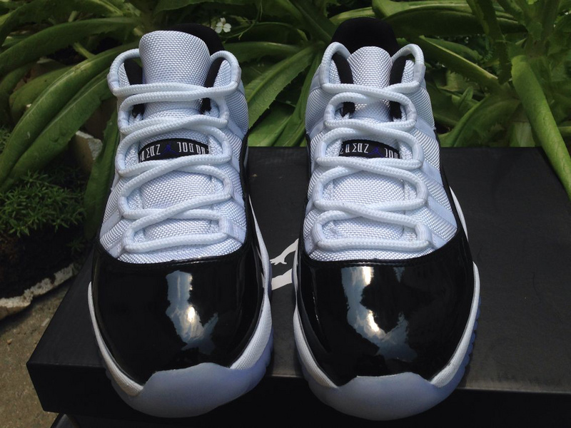 Super Max Perfect Air Jordan 11 Low “Concord”(with original carbon fiber)