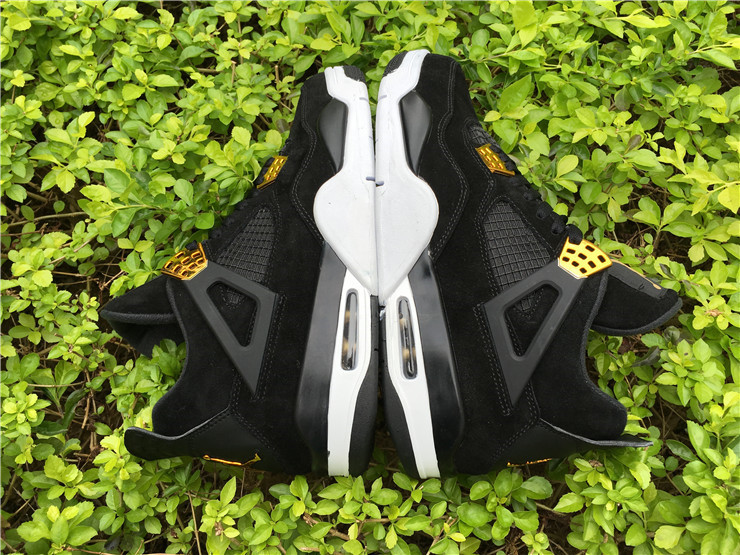 Super Max Perfect Air Jordan 4 “Royalty”