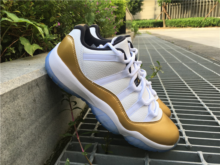 Super Max Perfect Jordan 11 Low “Metallic Gold”