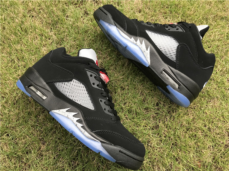 Super Max Perfect Jordan 5 Low OG “Black Metallic”