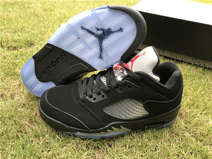 Super Max Perfect Jordan 5 Low OG “Black Metallic”