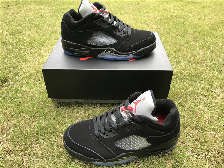 Super Max Perfect Jordan 5 Low OG “Black Metallic”