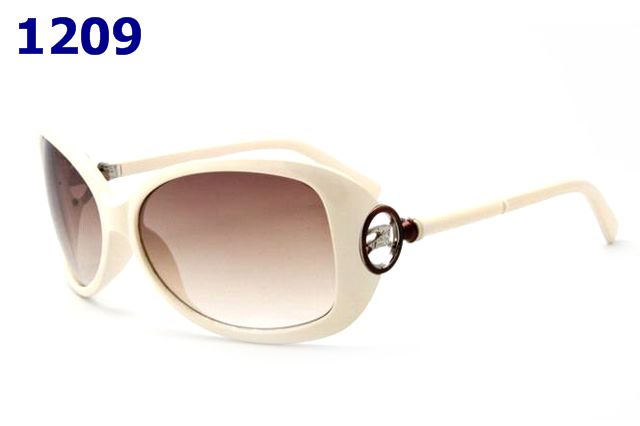 Burberry Sunglasses AAA-004