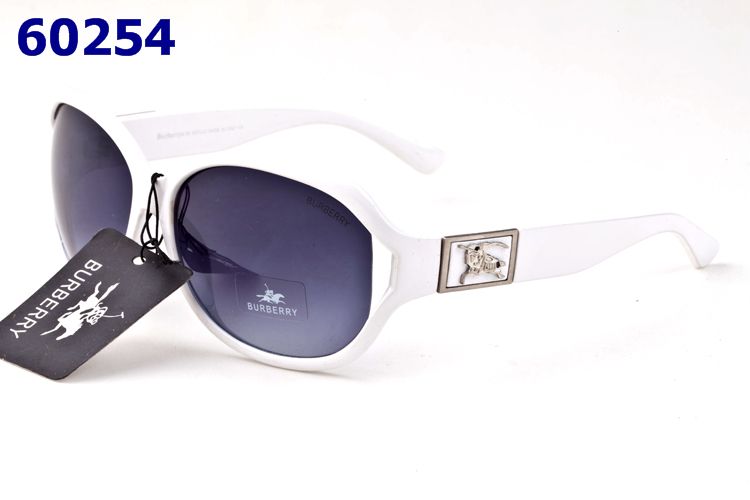 Burberry Sunglasses AAA-019