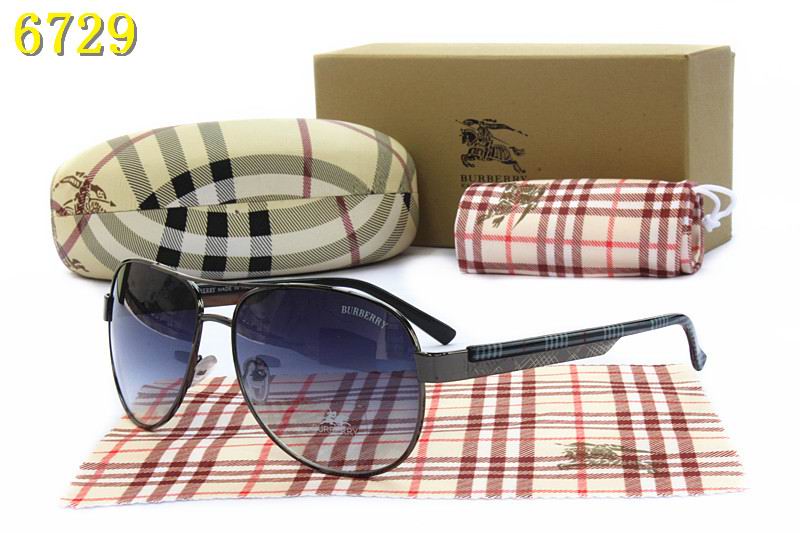 Burberry Sunglasses AAA-060