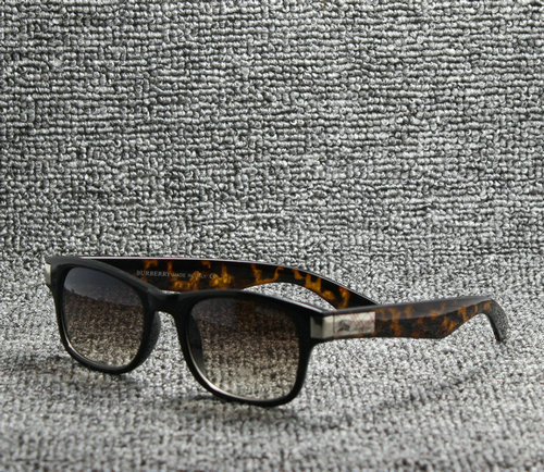 Burberry Sunglasses AAA-074