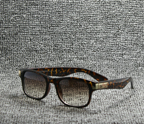 Burberry Sunglasses AAA-081