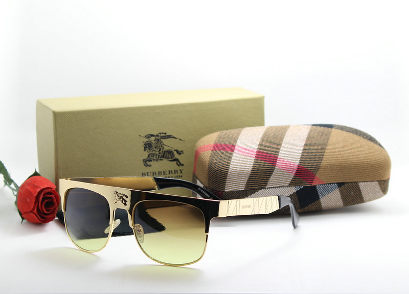 Burberry Sunglasses AAA-117