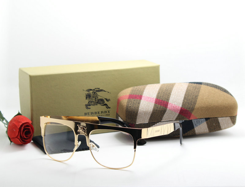 Burberry Sunglasses AAA-118