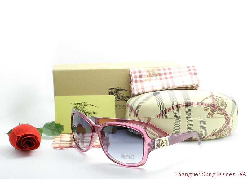 Burberry Sunglasses AAA-135