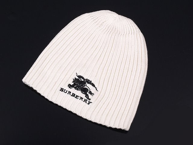 Burberry beanie-015