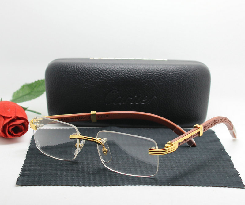 Cartier Sunglasses AAA-555