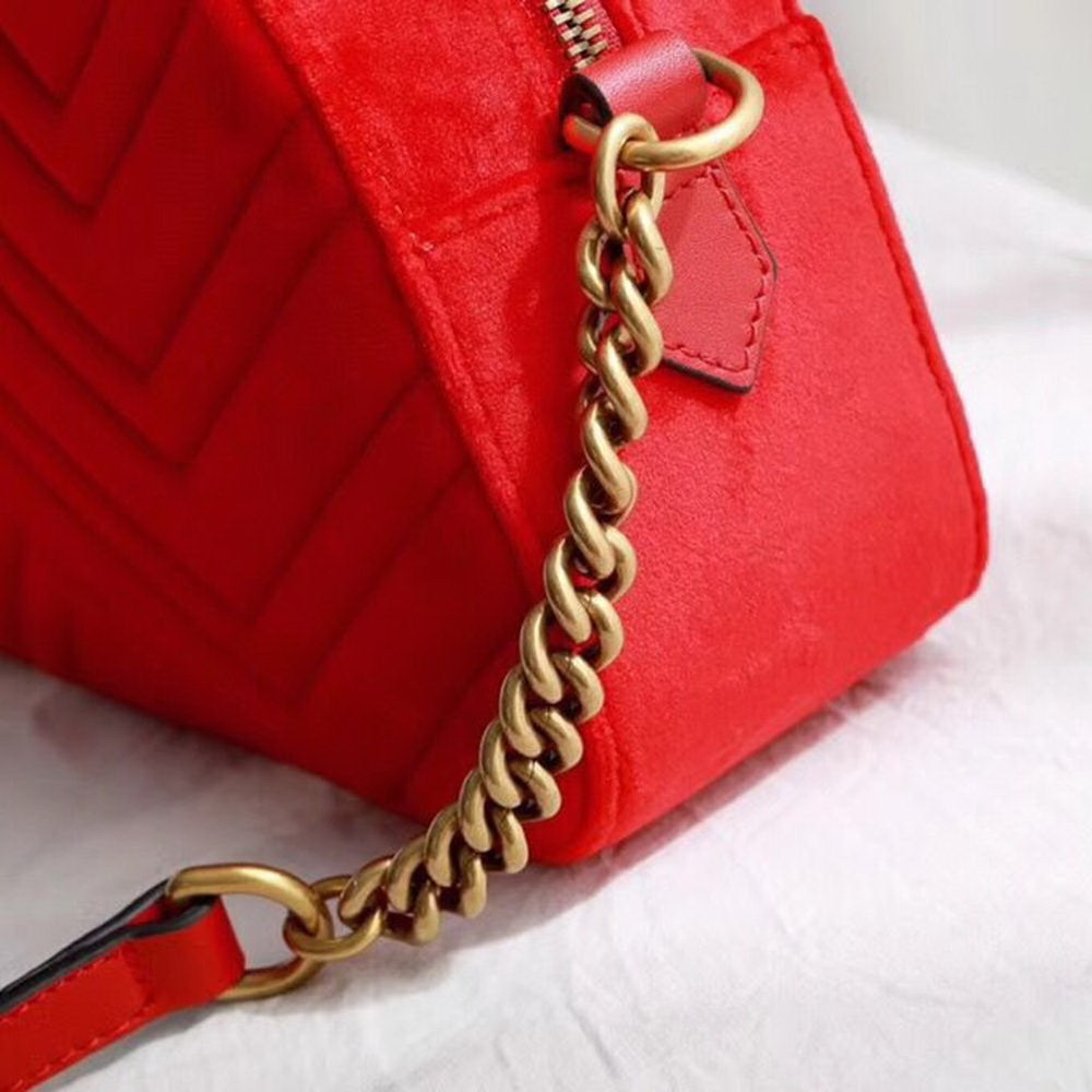 G GG Marmont Velvet Small Shoulder Bag(Hibiscus Red)